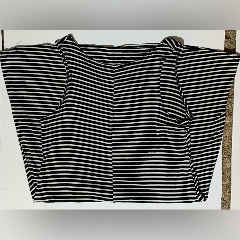 Olivia Rae Navy Blue & White Striped dress in size Small - Picture 4 of 4